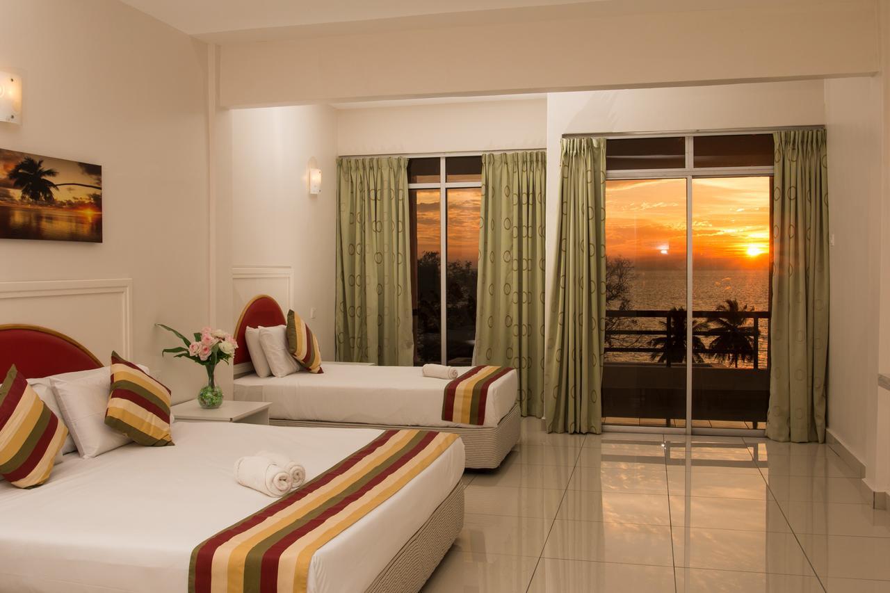 Akar Beach Resort Port Dickson Zewnętrze zdjęcie